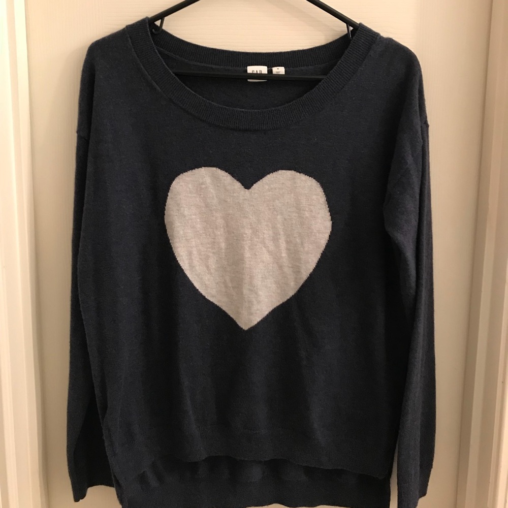 Gap light weight sweater